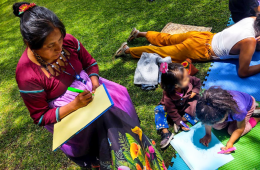 Punto de lectura: Flores, cuentos y juegos