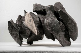 Florecer en piedra: viento, olas y pétalos. Japón y la escultura veracruzana