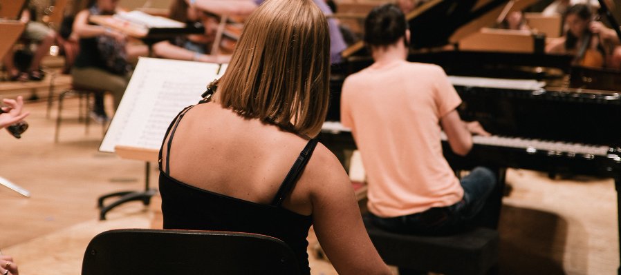 Dirigir una orquesta