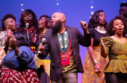 Trey McLaughlin and The Sounds of Zamar y Coro de la Univ...