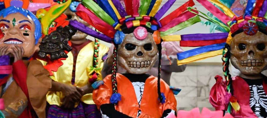 Mojiganga 60 años de cartonería en Zacualpan de Amilpas