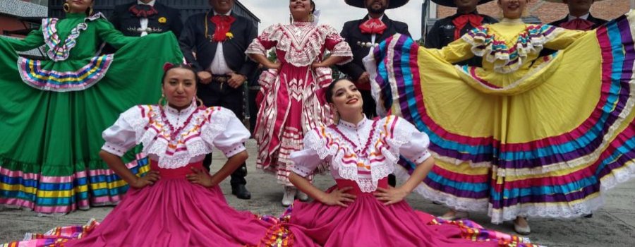 Danza. Grupo Folklórico Ihtotianitsin