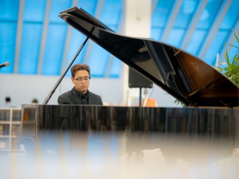 Concierto del Ensamble de pianos de la OECCh