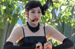 Imagen muestra de la actividad El mar violeta de Joy Laville