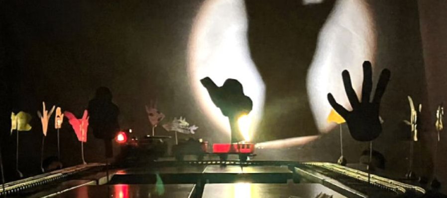 Agentxs  Chopo: sombras paralelas