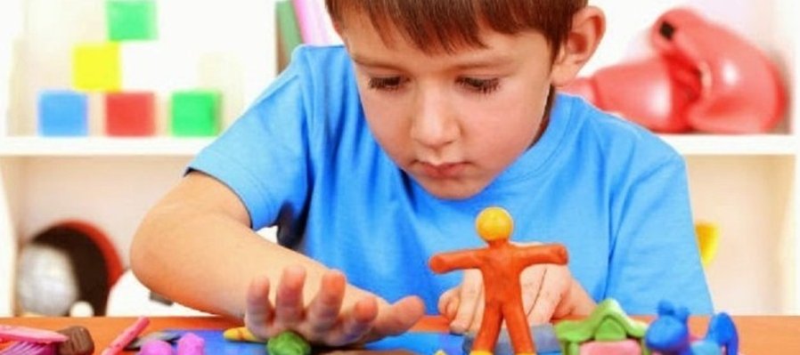 Artes plásticas para infancias