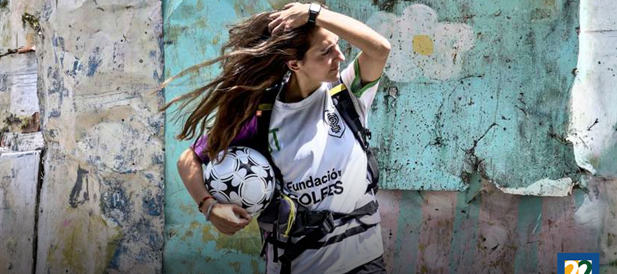 Un balón como equipaje
