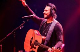 Imagen muestra de la actividad Beto Cuevas Acústico