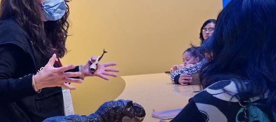 Charla Biolaboratorio