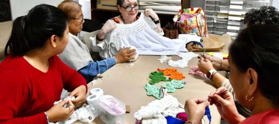 Bordados, tejidos y horquillas