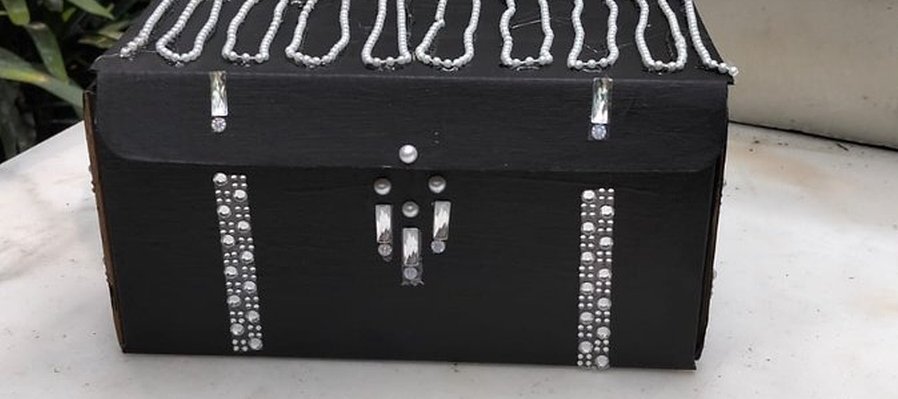 Caja, cajón y cajonera: los secretos bien guardados