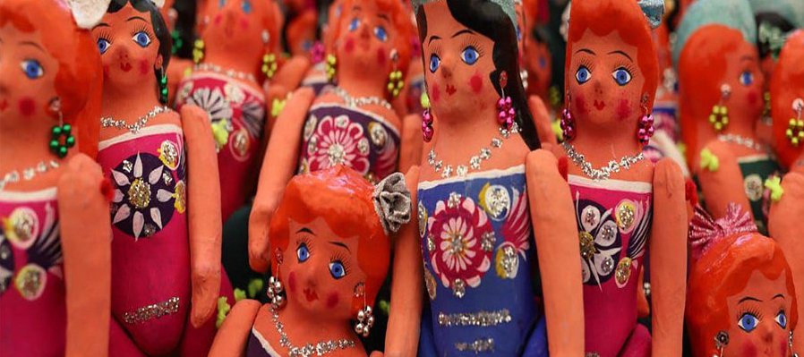 Cartonería tradicional y juguetes