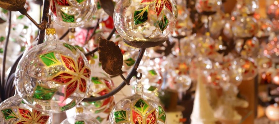 Luz y tradicion: esferas de chignahuapan