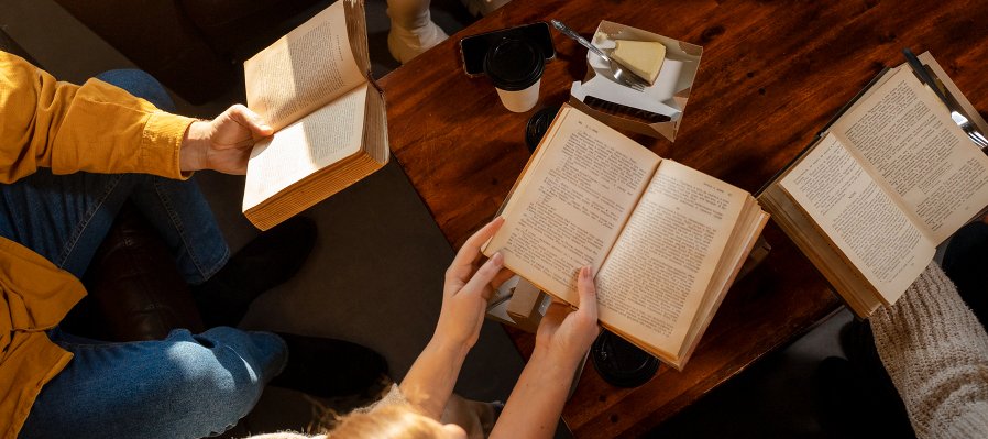 Parentalidades en la literatura latinoamericana