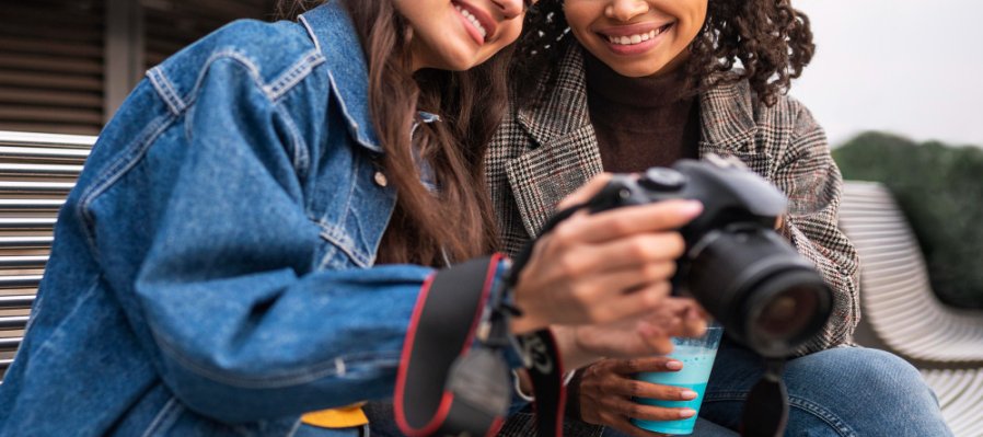 ¿Cómo hacer que mi amiga me tome mejores fotos?