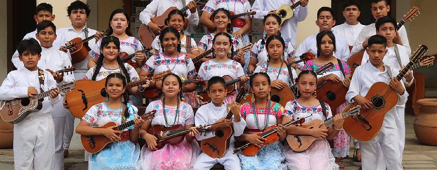 Concierto "Por donde pasa la luna"