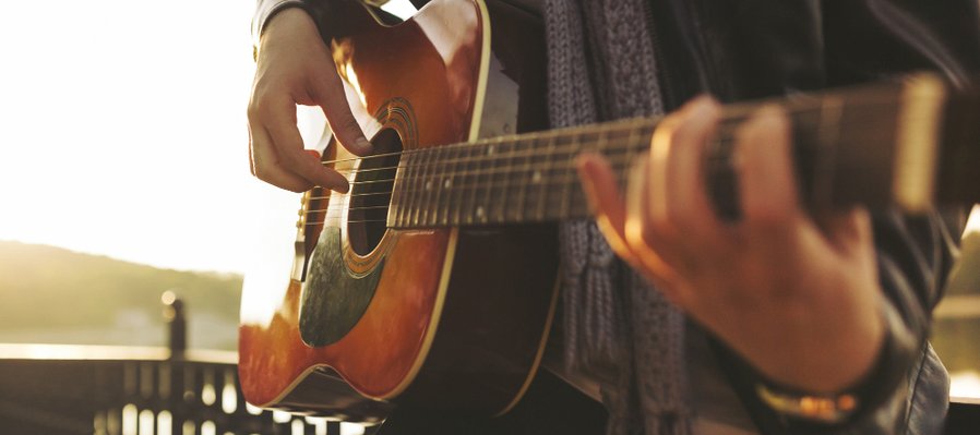 Concierto con guitarra clásica