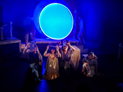 Imagen muestra de El eclipse