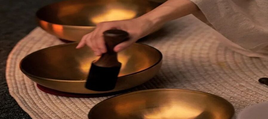 Sonoterapia con cuencos
