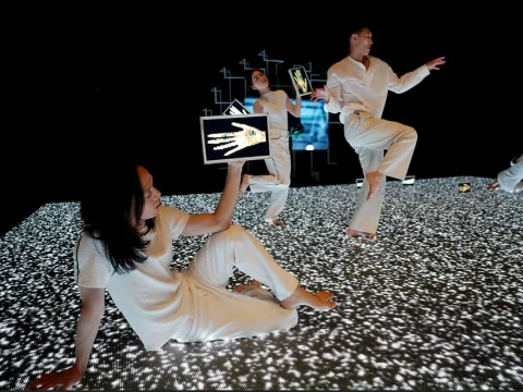 Dab Dance Project: >"hello world";