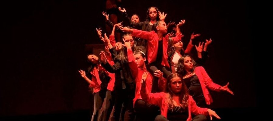 Danza Contemporánea Génesis