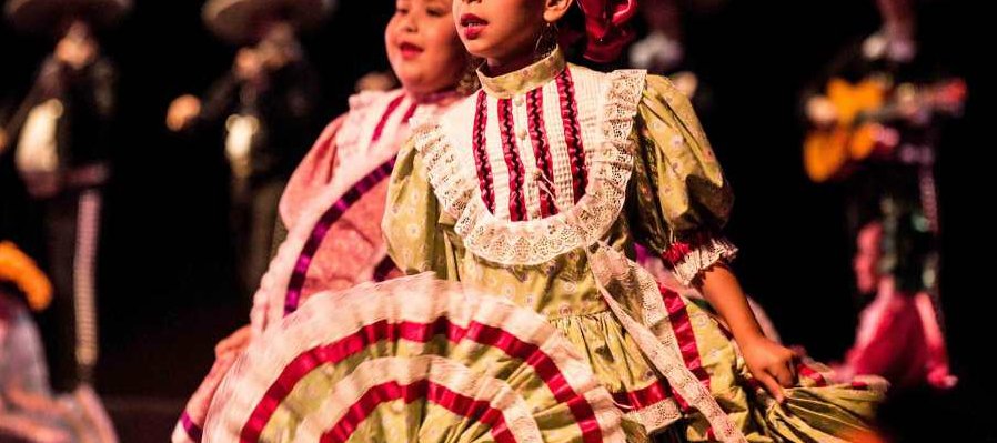 Danza Folclórica infantil