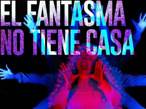 El fantasma no tiene casa