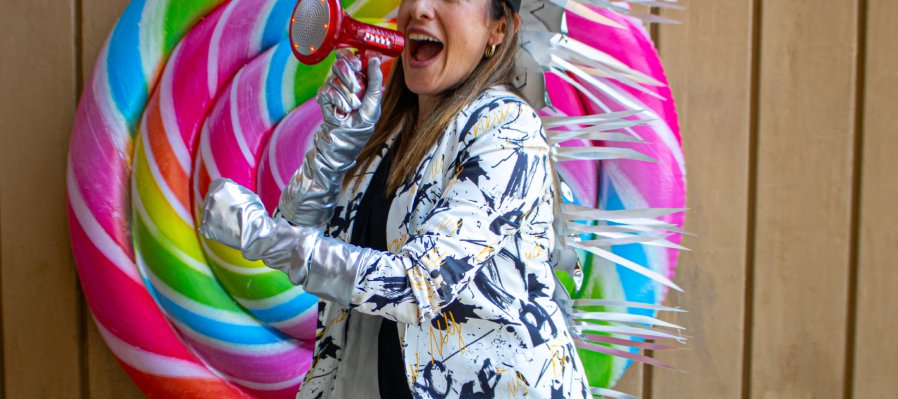 El último en soñar apaga la luna