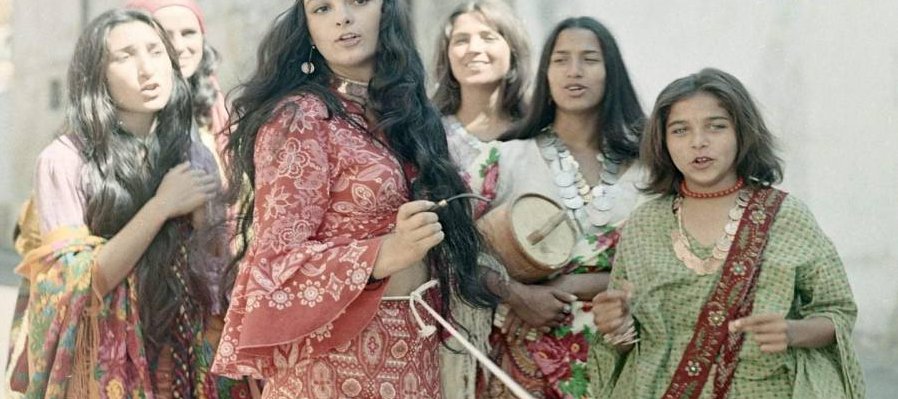 Los gitanos se van al cielo