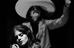 Emiliana: Cabaret revolucionario