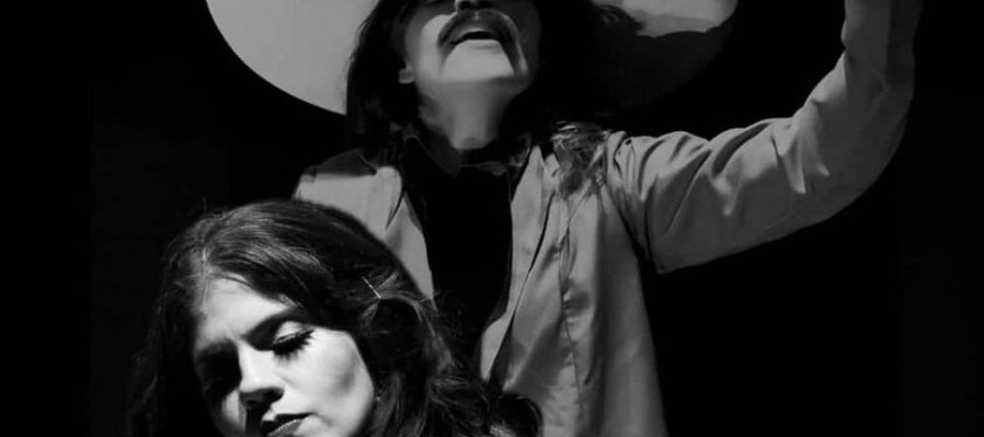 Emiliana: Cabaret revolucionario