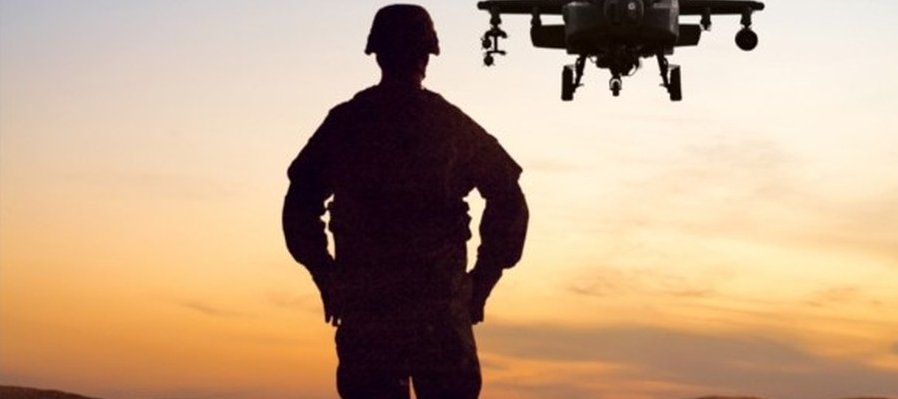 Entre la guerra y la playa me quedé en tus puestas de sol