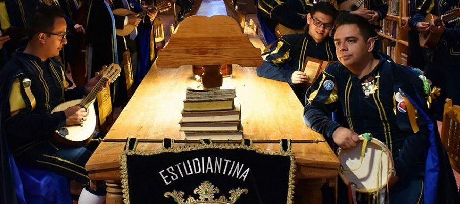 Estudiantina de la Universidad de Guanajuato