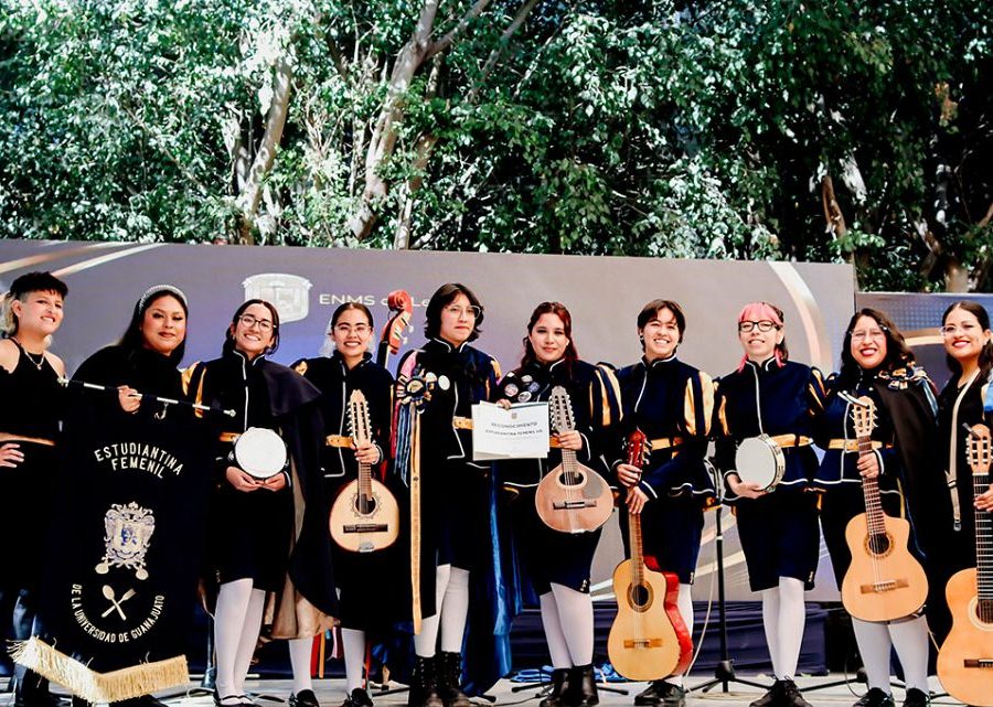 Imagen muestra de la actividad Estudiantina Femenil y Coro de la Universidad de Guanajuato