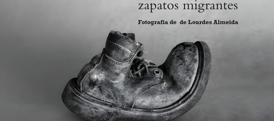 Inauguración Terra Ignota zapatos migrantes