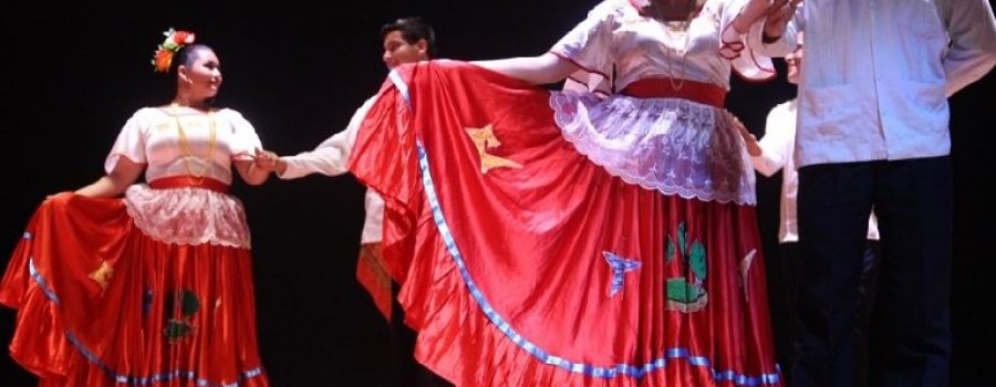 Taller de Danza Folklórica