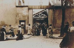 Imagen muestra de la actividad: Ciclo de Cine Alemán Contemporáneo: Trabajadores saliendo de la fábrica