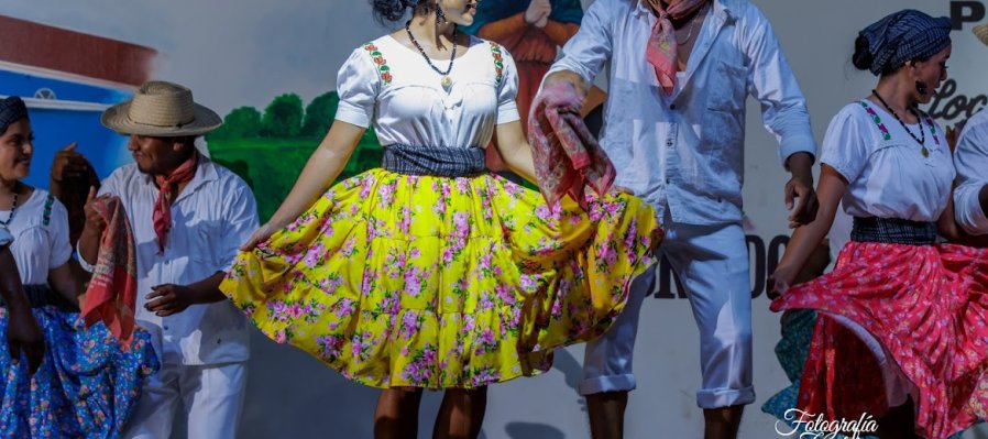 Expresiones dancísticas y sonoras afroaxaqueñas