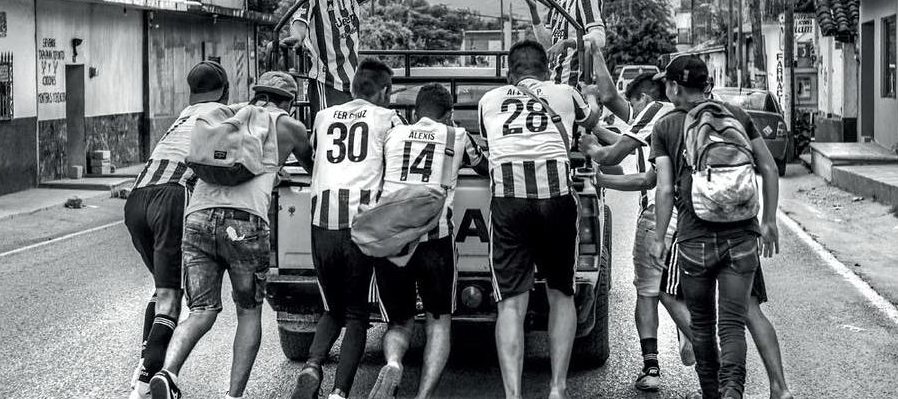 Fuera de lugar: el Mundial desde sus márgenes