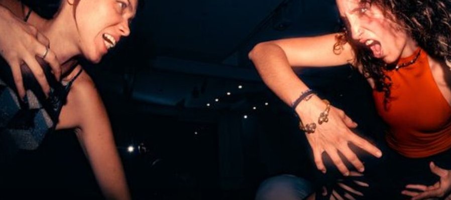 Oráculo coreográfico. Rituales para un cuerpo futuro