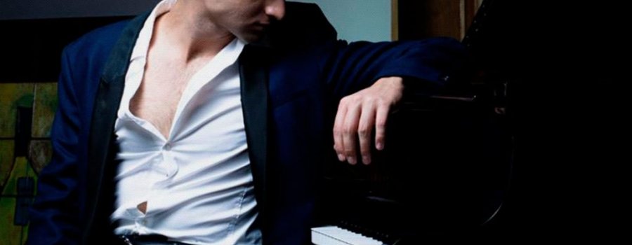 Una noche de magia musical con Manuel Carrera