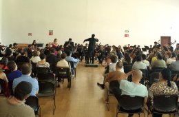 Imagen muestra de la actividad Concierto de titulación con la Orquesta Escuela Carlos C...
