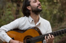 Imagen muestra de la actividad: Guitarra y cuarteto de cuerdas