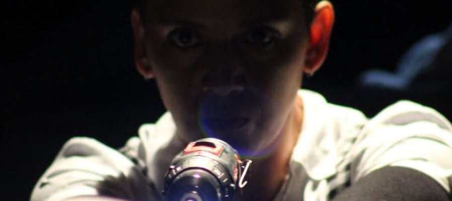 Personas Haciendo Cosas