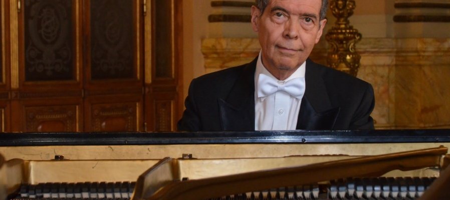 Recital de Héctor Rojas