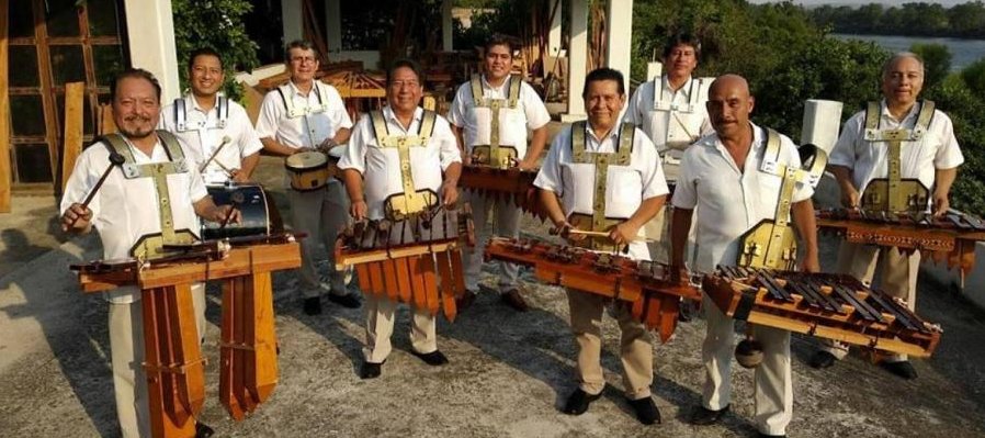 Homenaje a las marimbas