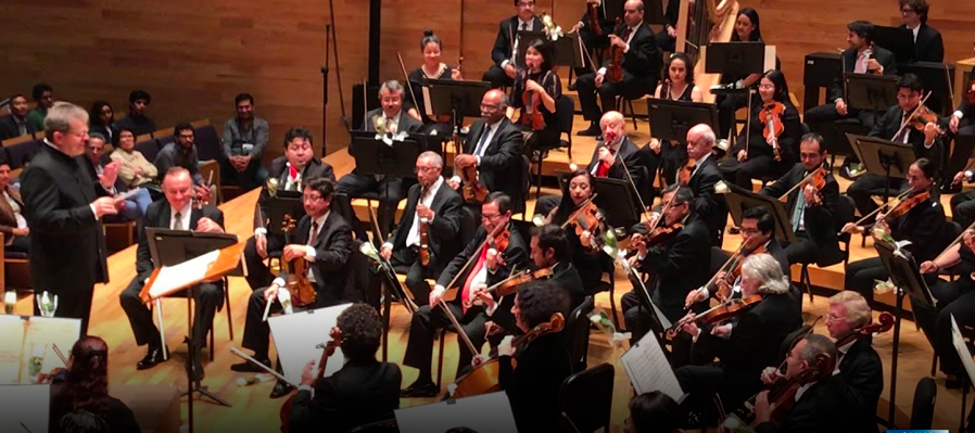 Huapango de Moncayo con la Orquesta Sinfónica de Xalapa