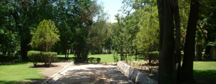 Barroco: de amor y desamor Música y Danza con poesía de Sor Juana Zarabanda Danzas Históricas