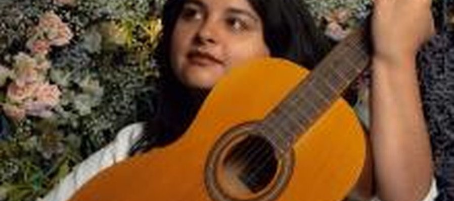 Gabriela Alatorre: Dolores y compañia