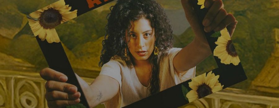 Steffie Beltt: Raíces